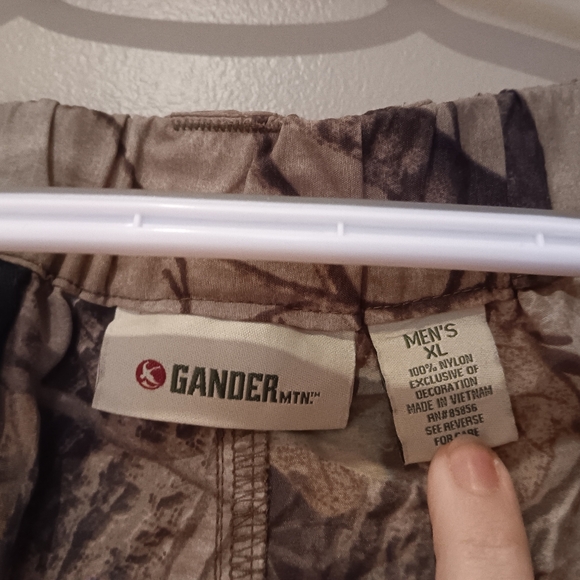 Gander Mountain light weight camo pants - Picture 2 of 5